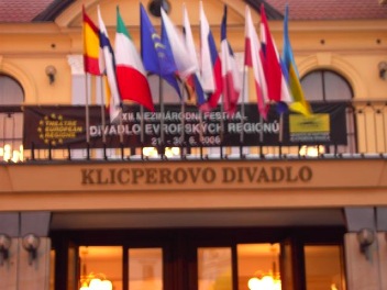 divadlo